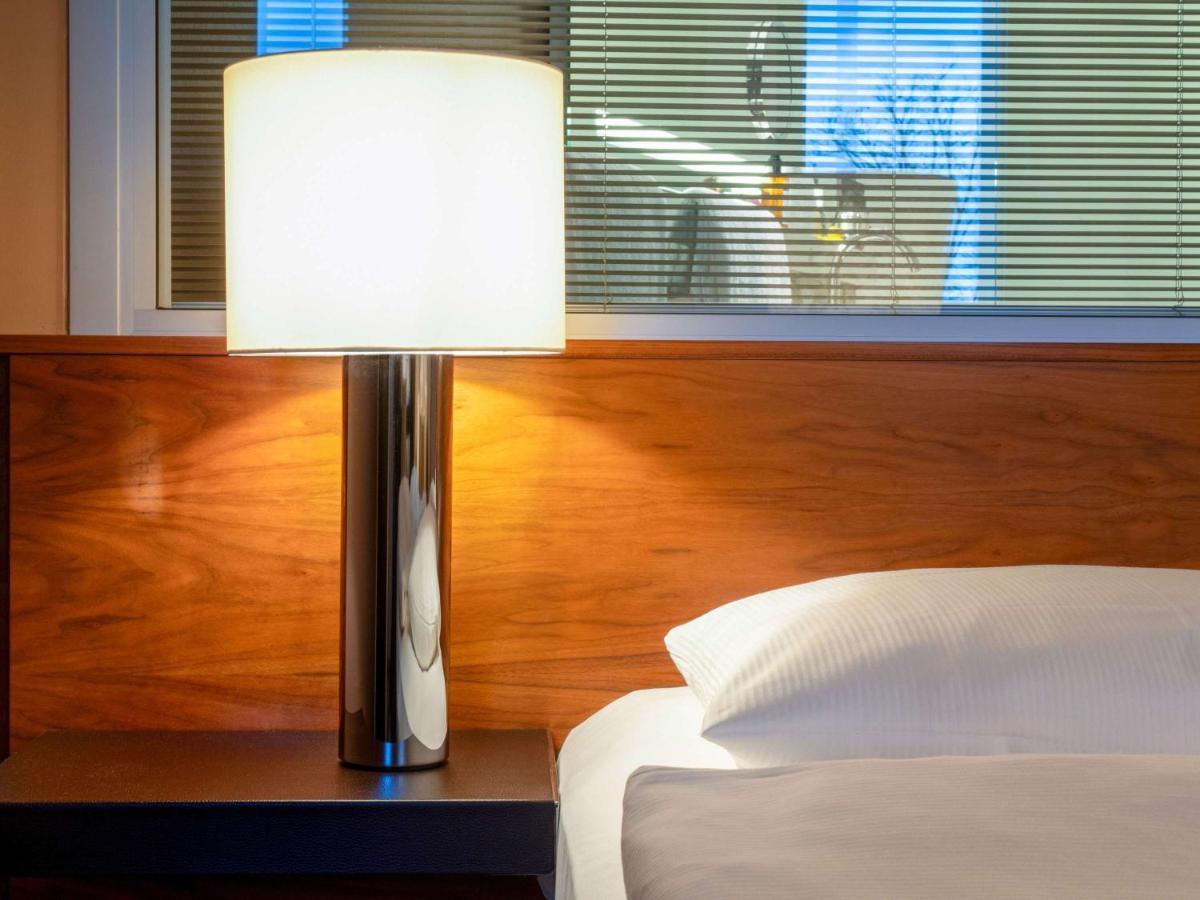 Moevenpick Hotel Hamburg City Экстерьер фото