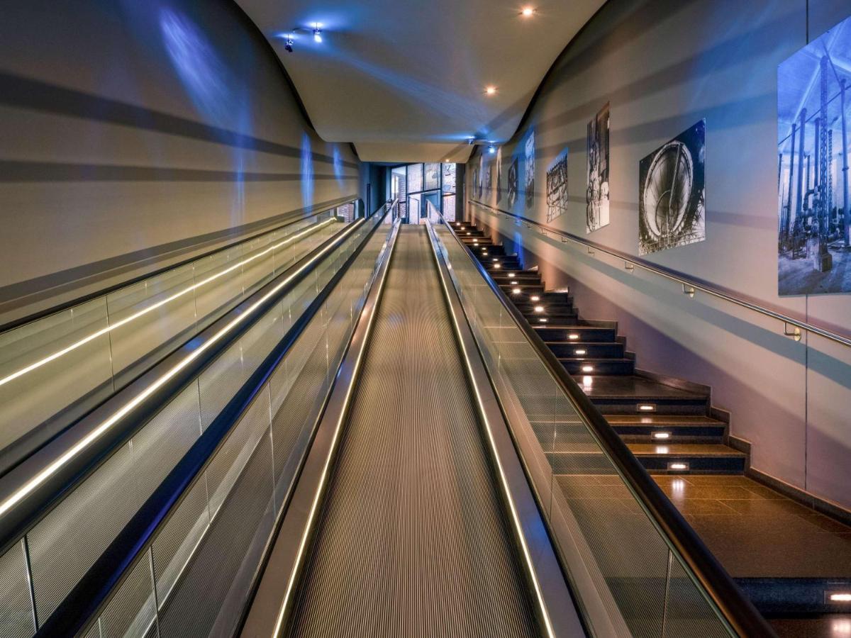 Moevenpick Hotel Hamburg City Экстерьер фото