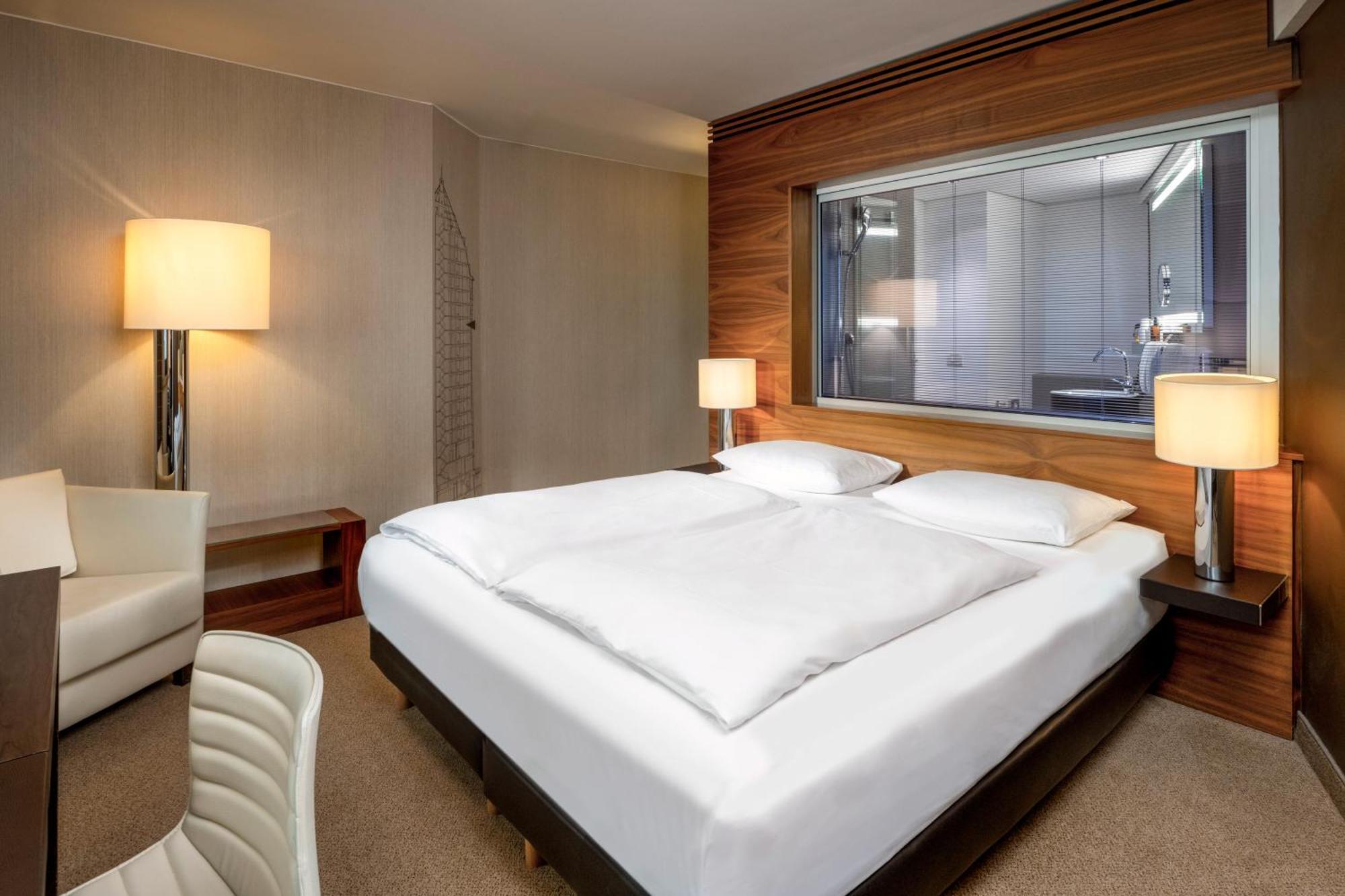Moevenpick Hotel Hamburg City Экстерьер фото